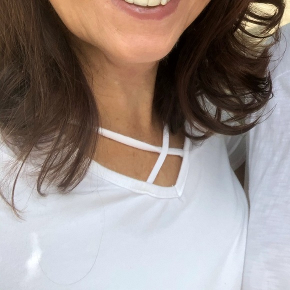 Lime ‘n Chili White Short Sleeve Criss Cross Top Tunic Shirt Size M Medium Cute! - Picture 4 of 4